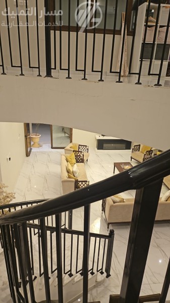 Photo by Daniel J. Schwarz